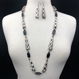 Houndstooth Bead Long Necklace Earrings Set
